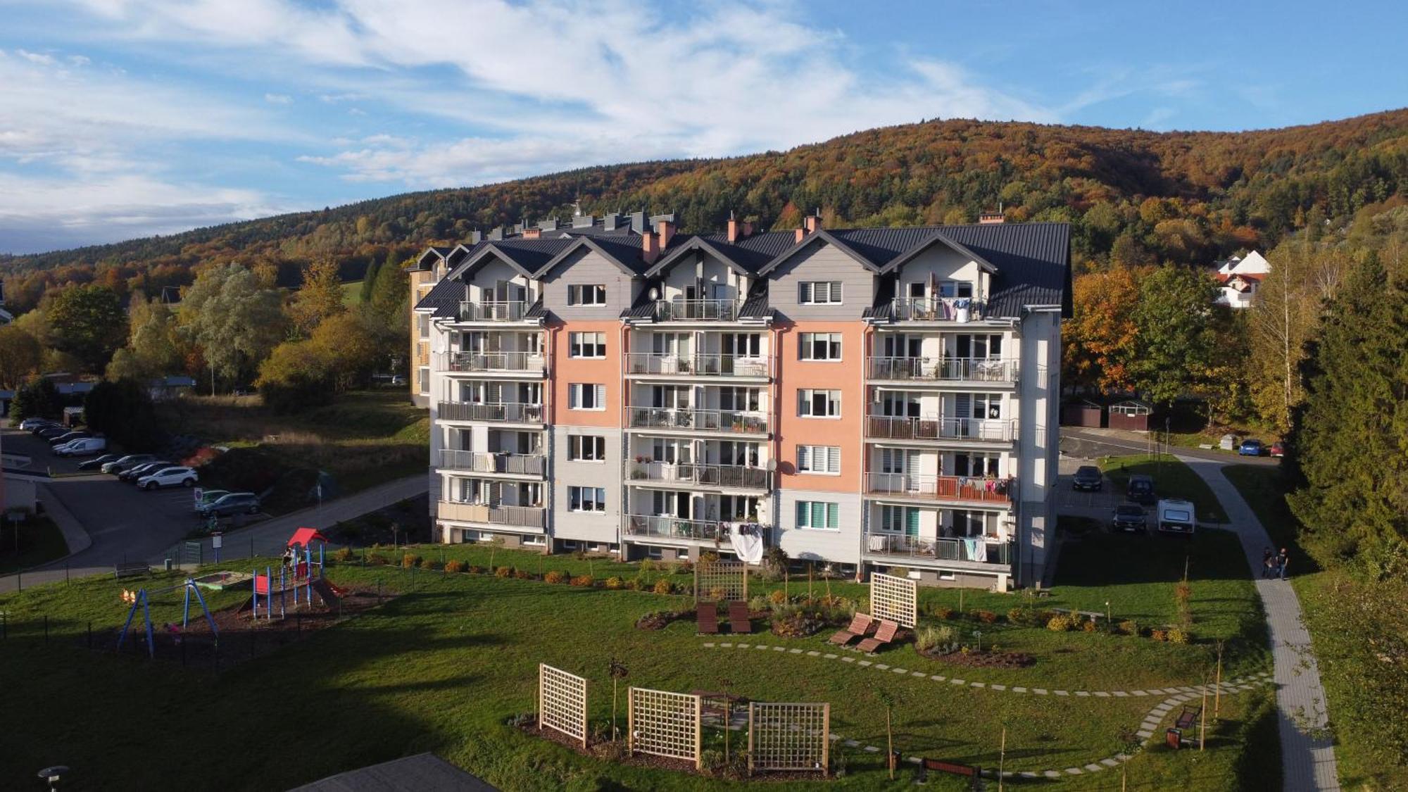 Apartament Sloneczny Ustrzyki Dolne Luaran gambar